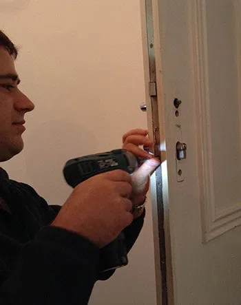 Oakland Emergency Locksmith Oakland, CA 510-731-0653 Oakland Emergency Locksmith Oakland, CA 510-731-0653 - emergency-locksmiths